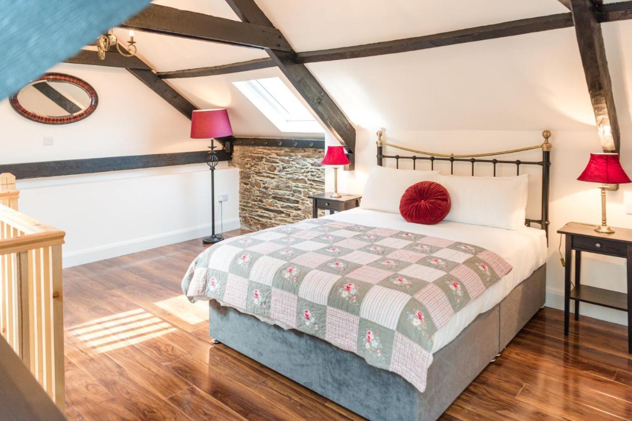 Ardnavaha House - Poolside Cottages Clonakilty Extérieur photo