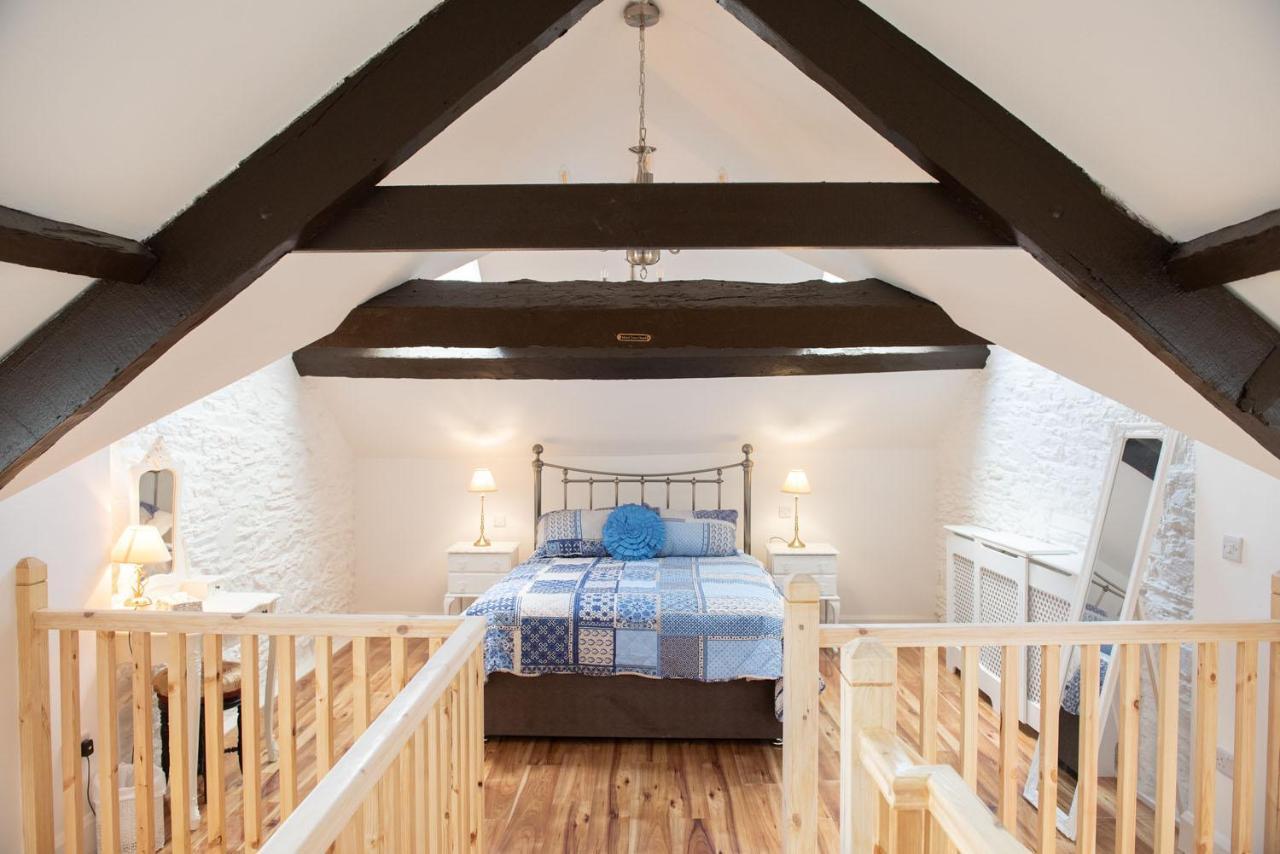 Ardnavaha House - Poolside Cottages Clonakilty Extérieur photo