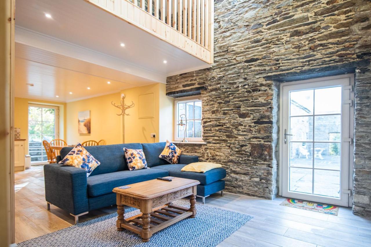 Ardnavaha House - Poolside Cottages Clonakilty Extérieur photo
