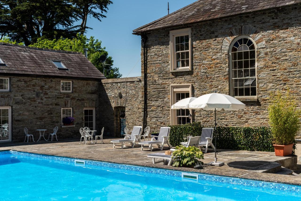 Ardnavaha House - Poolside Cottages Clonakilty Extérieur photo